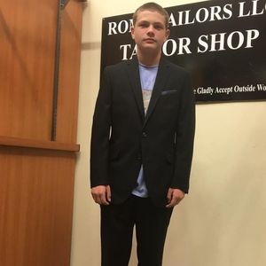 Meet your Posher, Jonathan